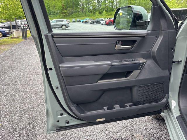 2026 Toyota Tundra Platinum CrewMax 5.5' Bed