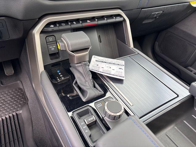 2026 Toyota Tundra Platinum CrewMax 5.5' Bed