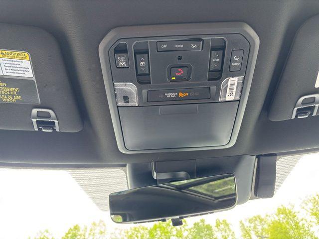 2026 Toyota Tundra Platinum CrewMax 5.5' Bed