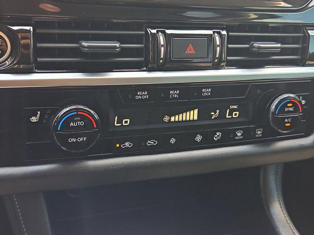 2024 Nissan Pathfinder SV FWD