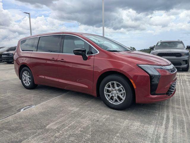 2027 Chrysler Pacifica PACIFICA SELECT