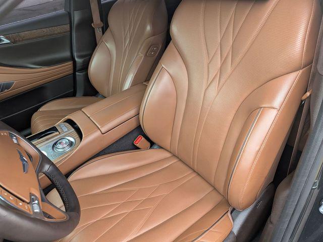 2023 Genesis G80 Base
