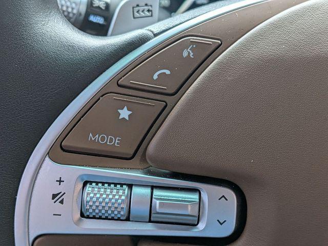 2023 Genesis G80 Base