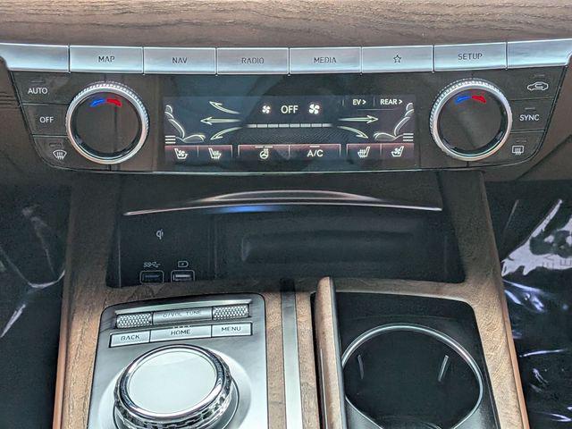 2023 Genesis G80 Base