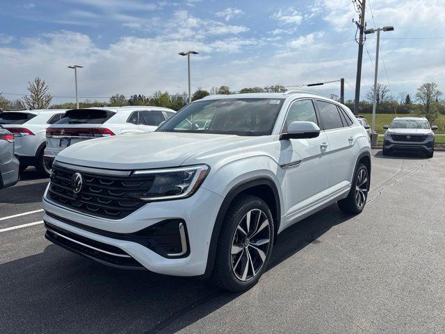 2026 Volkswagen Atlas Cross Sport SEL Premium R-Line