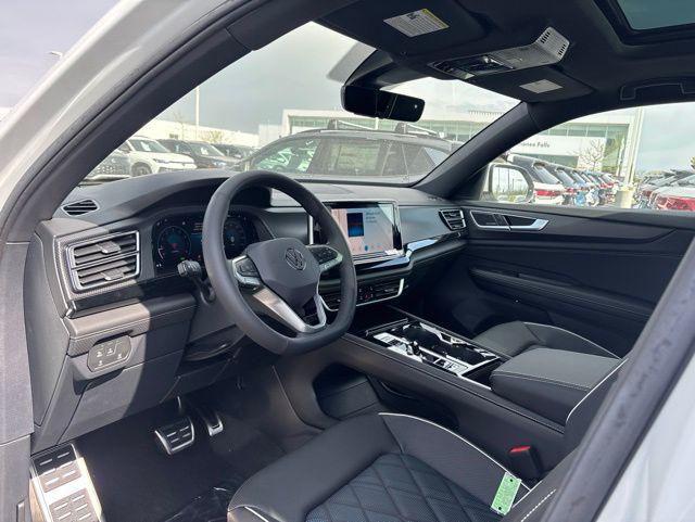 2026 Volkswagen Atlas Cross Sport SEL Premium R-Line