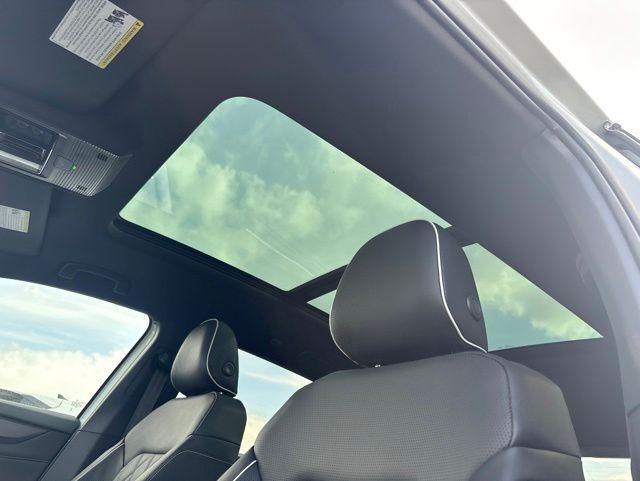 2026 Volkswagen Atlas Cross Sport SEL Premium R-Line