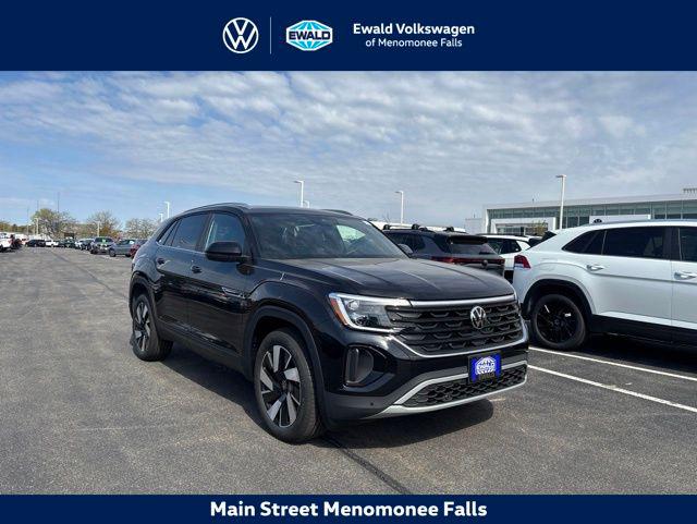2026 Volkswagen Atlas Cross Sport SE with Technology for sale in Menomonee Falls, WI
