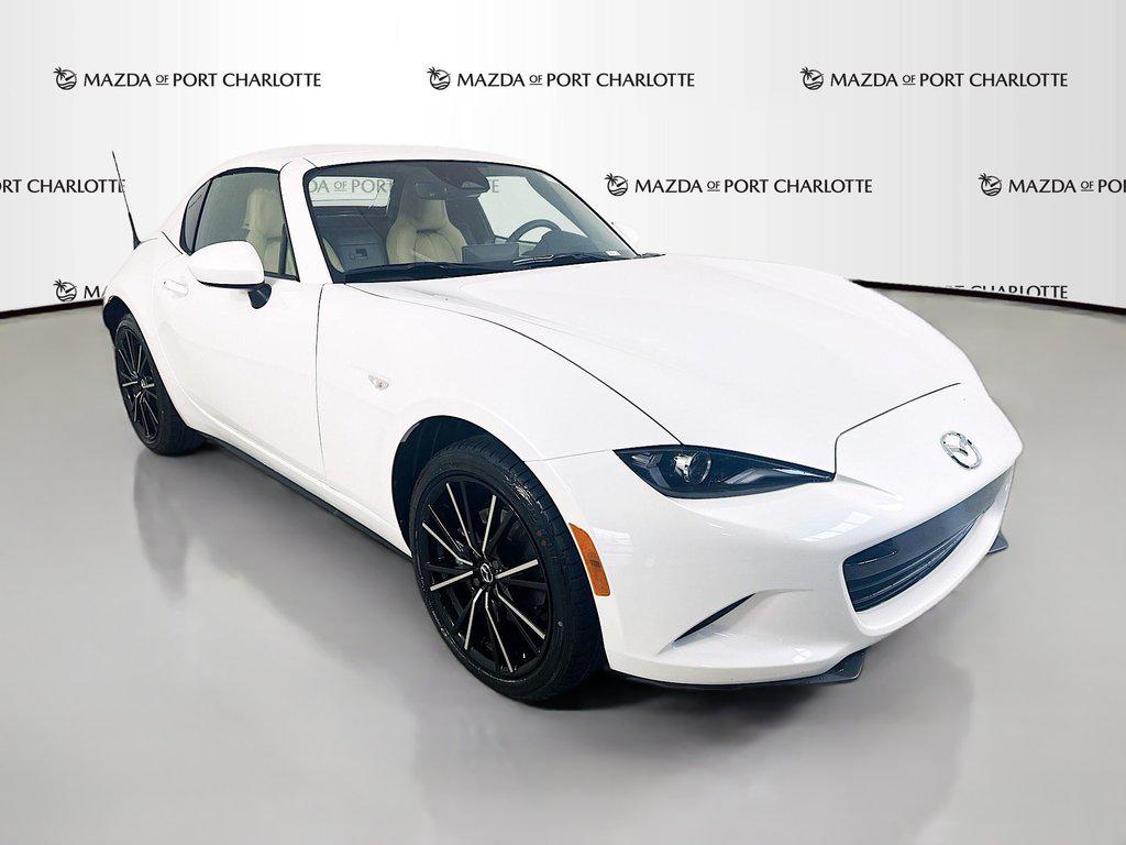 Snowflake White Pearl Mica 2026 Mazda MX-5 Miata RF Grand Touring RWD Convertible Rear-Wheel Drive Manual