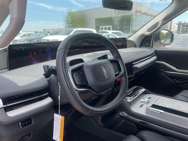 2026 Lincoln Navigator Premiere L