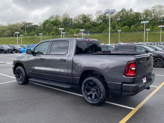2025 Ram 1500 Tradesman Crew Cab 4x4 5'7" Box