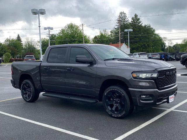 2025 Ram 1500 Tradesman Crew Cab 4x4 5'7" Box