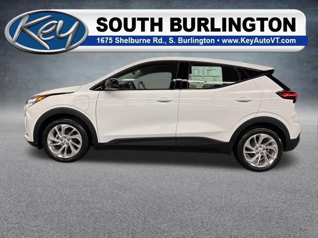 2027 Chevrolet Bolt LT FWD