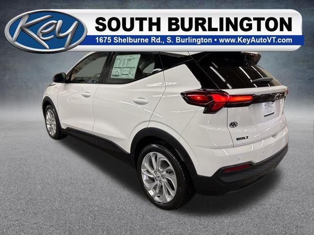 2027 Chevrolet Bolt LT FWD