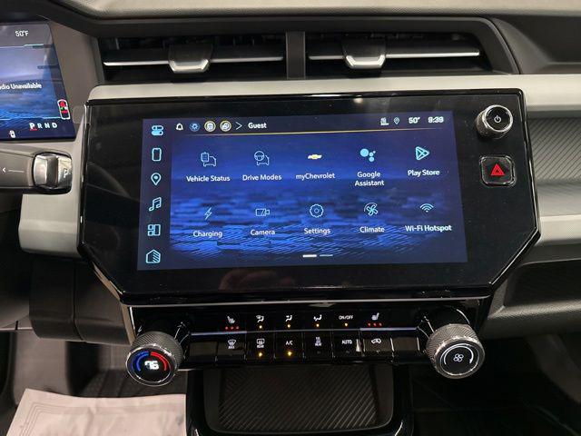 2027 Chevrolet Bolt LT FWD