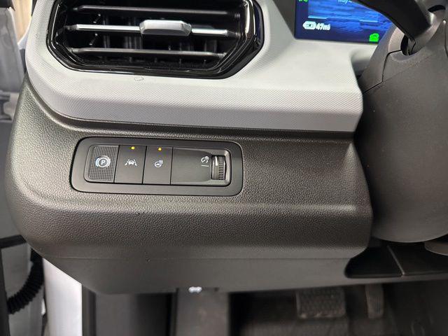2027 Chevrolet Bolt LT FWD