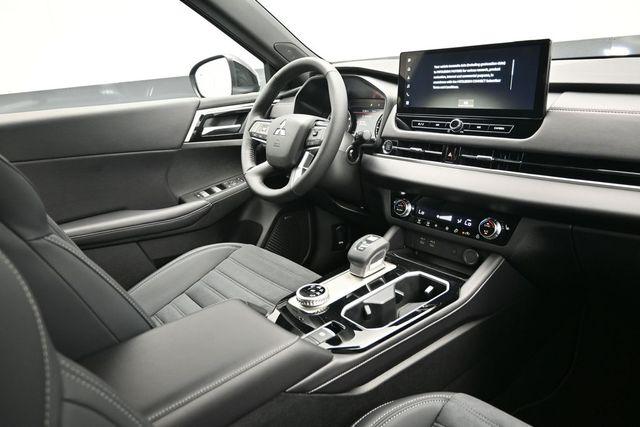 2026 Mitsubishi Outlander LE 1.5T 2WD
