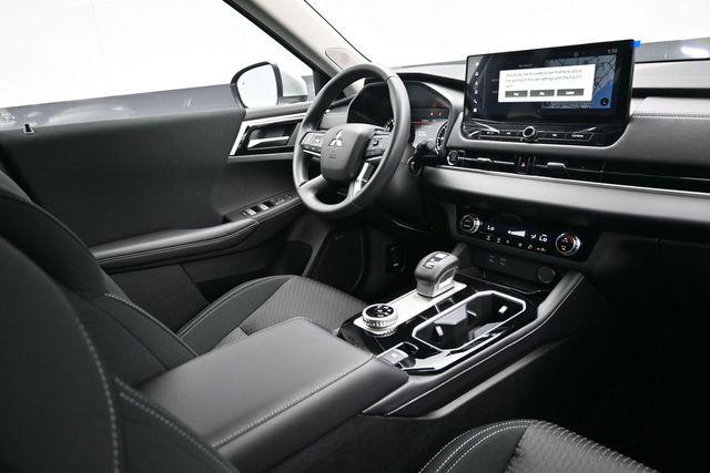 2026 Mitsubishi Outlander ES 1.5T 2WD