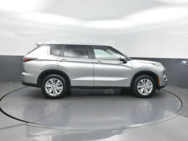 2026 Mitsubishi Outlander ES 1.5T 2WD