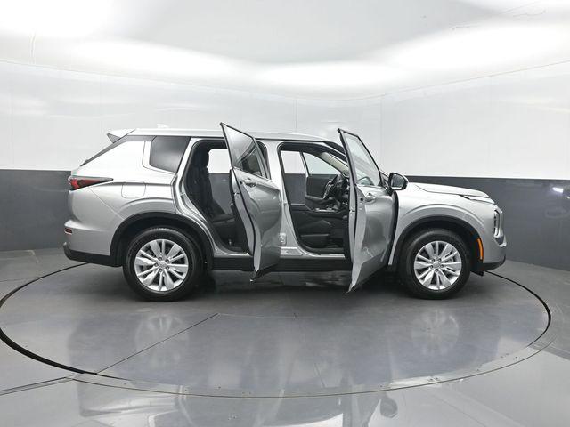 2026 Mitsubishi Outlander ES 1.5T 2WD