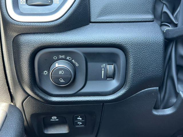 2022 Ram 1500 Big Horn Crew Cab 4x4 57 Box