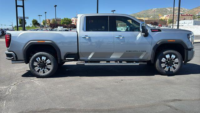 2026 GMC Sierra 2500HD Crew Cab, Standard Bed, Denali, 4WD