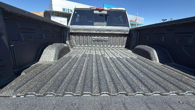 2026 GMC Sierra 2500HD Crew Cab, Standard Bed, Denali, 4WD