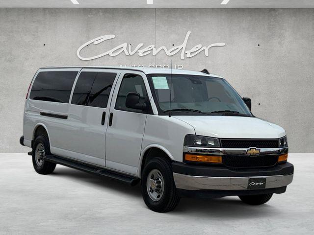 2025 Chevrolet Express Passenger RWD 3500 Extended Wheelbase LT