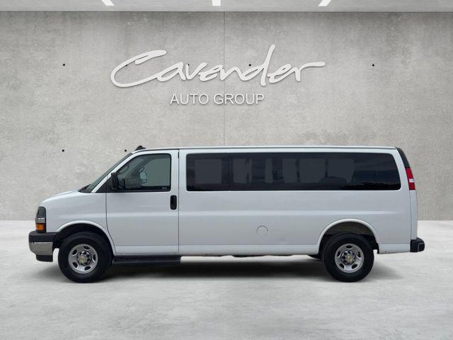 2025 Chevrolet Express Passenger RWD 3500 Extended Wheelbase LT