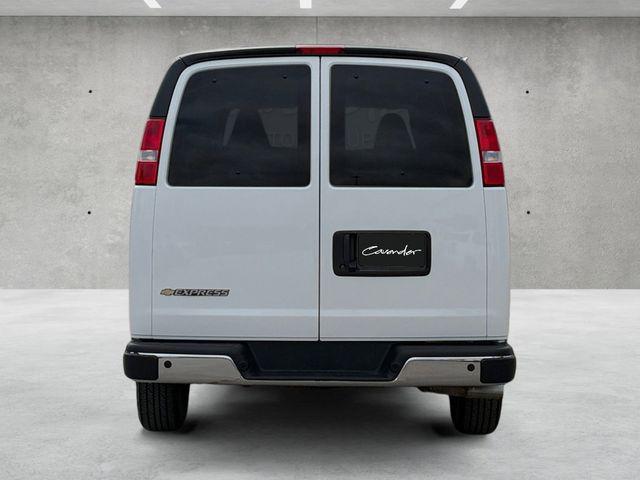 2025 Chevrolet Express Passenger RWD 3500 Extended Wheelbase LT