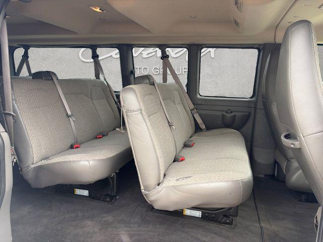 2025 Chevrolet Express Passenger RWD 3500 Extended Wheelbase LT