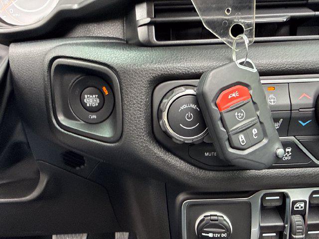2026 Jeep Wrangler 4-Door Willys 4x4