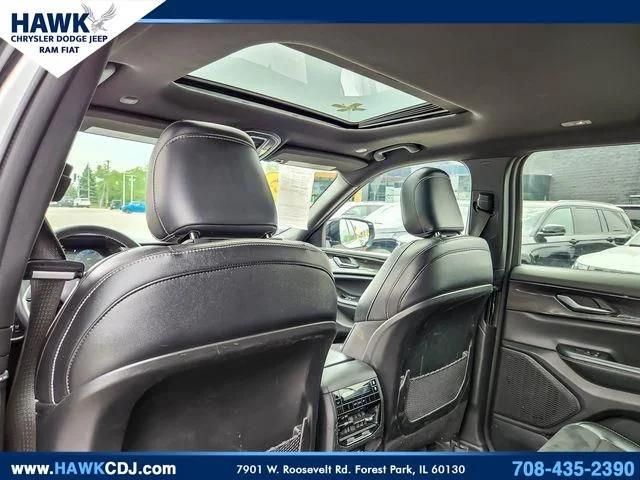 2023 Jeep Grand Cherokee L Altitude 4x4