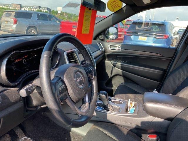2018 Jeep Grand Cherokee Laredo 4x4