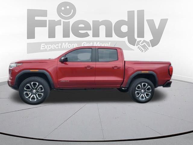 2023 GMC Canyon 4WD Crew Cab Short Box AT4
