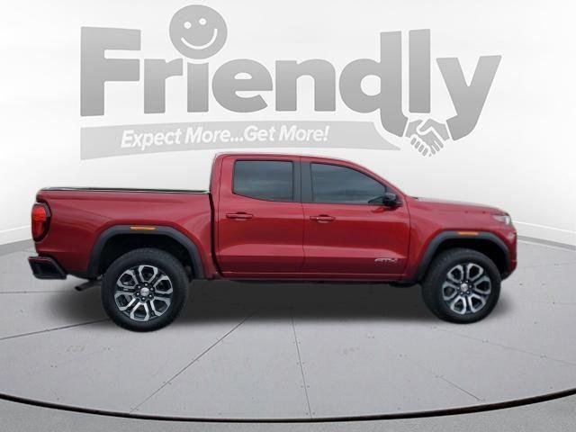 2023 GMC Canyon 4WD Crew Cab Short Box AT4