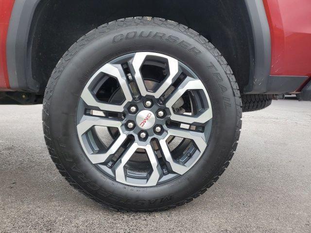 2023 GMC Canyon 4WD Crew Cab Short Box AT4