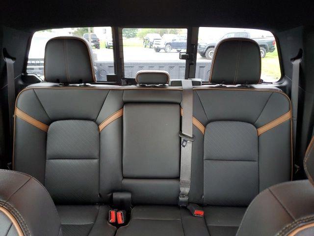 2023 GMC Canyon 4WD Crew Cab Short Box AT4