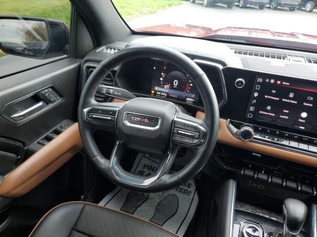2023 GMC Canyon 4WD Crew Cab Short Box AT4