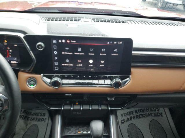 2023 GMC Canyon 4WD Crew Cab Short Box AT4