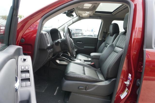 2024 Nissan Frontier Crew Cab SL 4x2