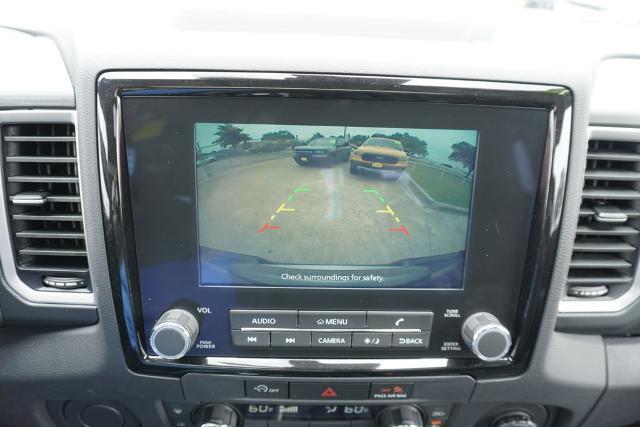 2024 Nissan Frontier Crew Cab SL 4x2