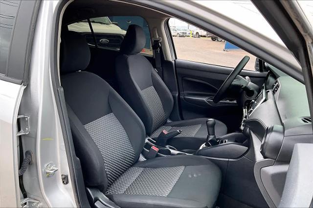 2024 Nissan Versa 1.6 S