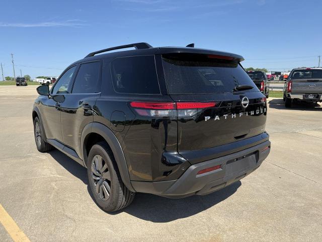2025 Nissan Pathfinder SV 4WD