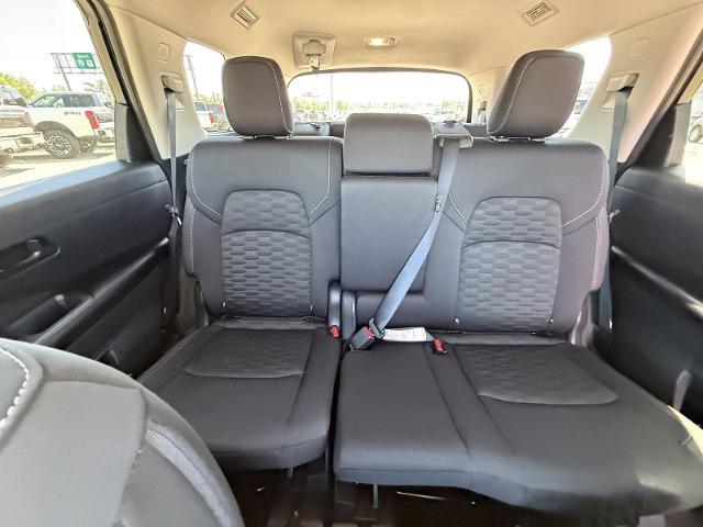 2025 Nissan Pathfinder SV 4WD