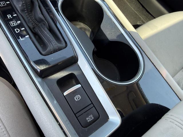 2022 Nissan Altima SV FWD