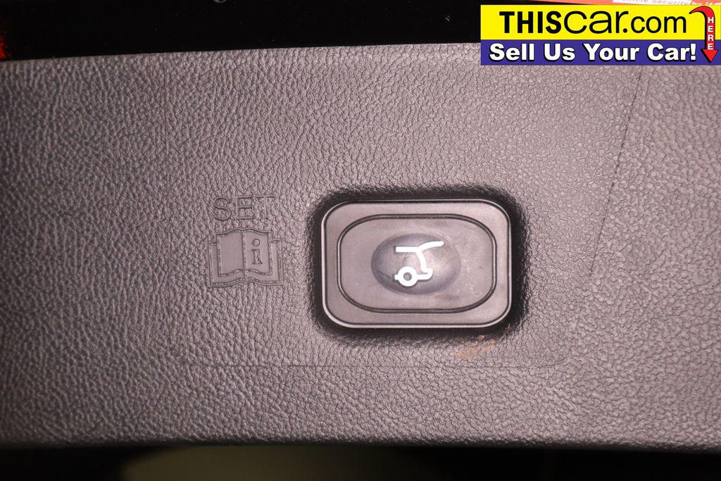 car-gallery-32