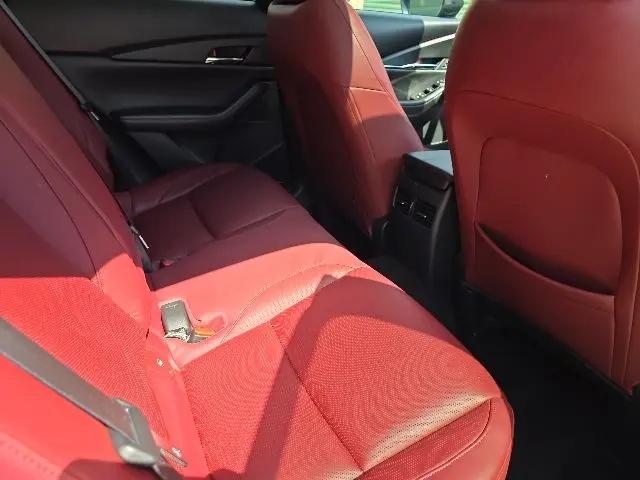 2023 Mazda CX-30 2.5 S Carbon Edition