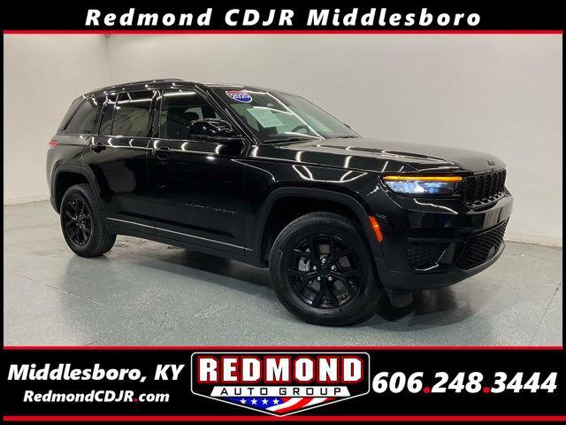 2025 Jeep Grand Cherokee Altitude 4x4 for sale in Middlesboro, KY