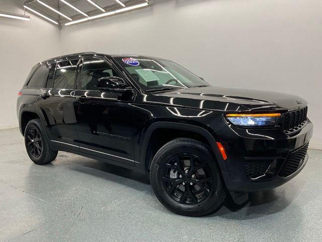 2025 Jeep Grand Cherokee Altitude 4x4